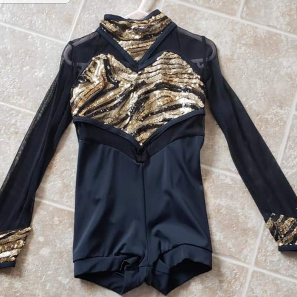 Child size S Dance Costume